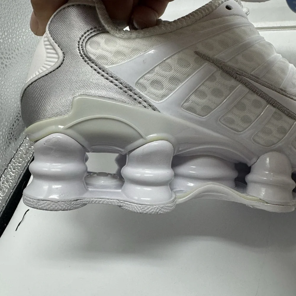 Brand New Nike Shox TL White Silver AV3595-100 Men's Size 8 / Women's Size 9.5